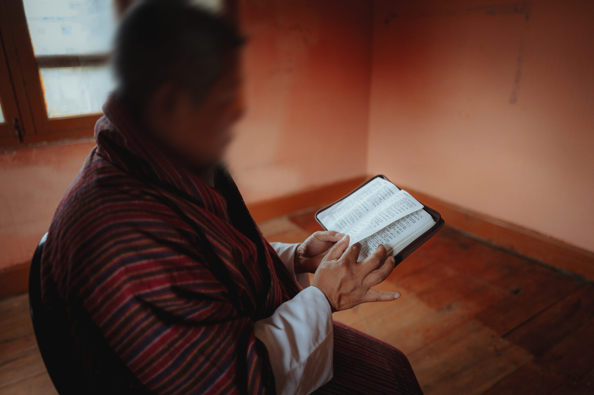 Dorji ar prieku katru dienu nes krustu, kā Jēzus mācīja Saviem mācekļiem
